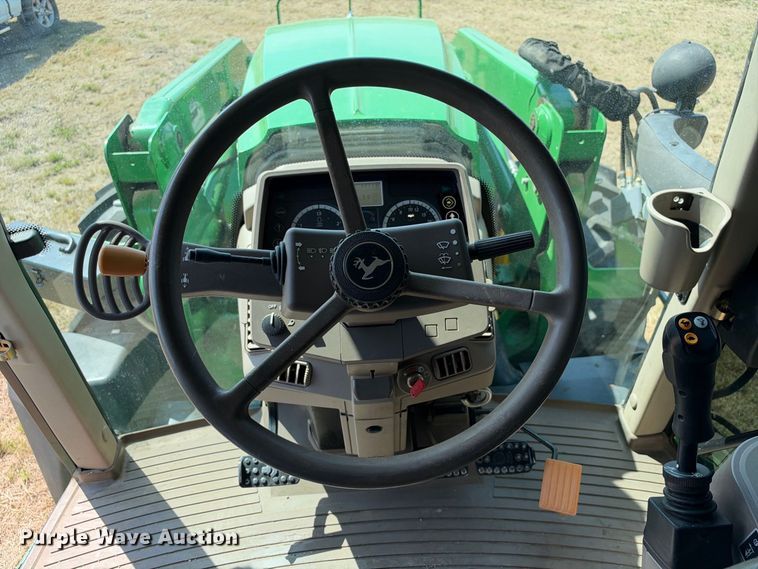 image for item FN3799 2015 John Deere 6125M MFWD tractor