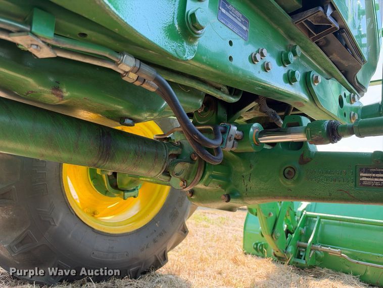 image for item FN3799 2015 John Deere 6125M MFWD tractor