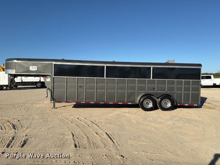 image for item FN3800 2017 Delta Manufacturing, Inc. livestock trailer