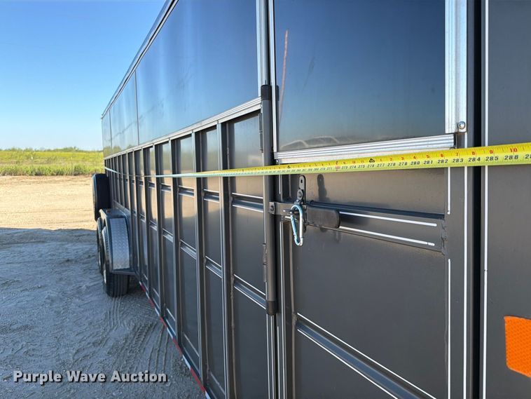 image for item FN3800 2017 Delta Manufacturing, Inc. livestock trailer