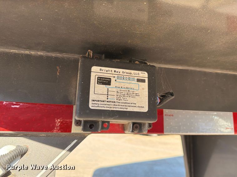 image for item FN3800 2017 Delta Manufacturing, Inc. livestock trailer
