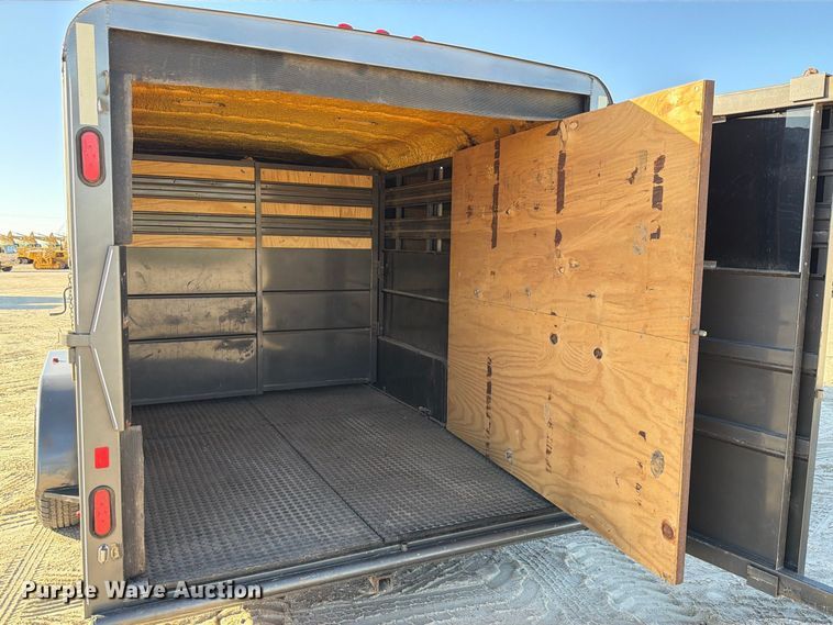 image for item FN3800 2017 Delta Manufacturing, Inc. livestock trailer