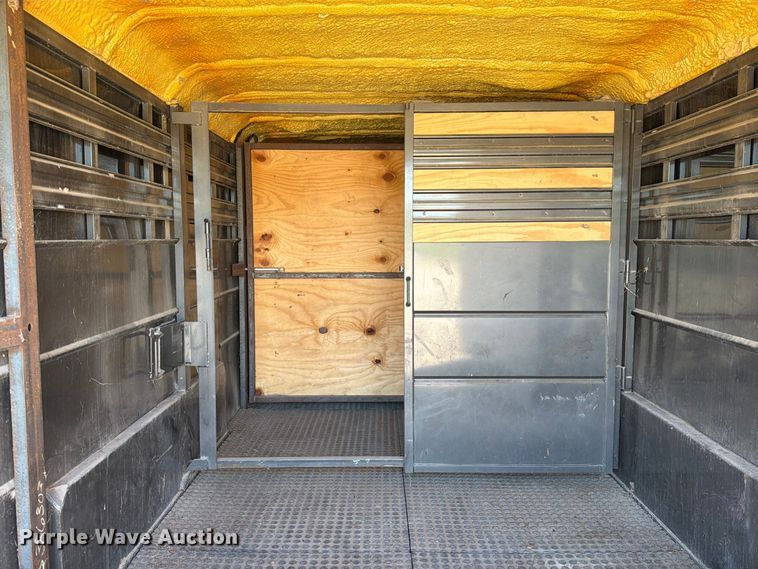 image for item FN3800 2017 Delta Manufacturing, Inc. livestock trailer