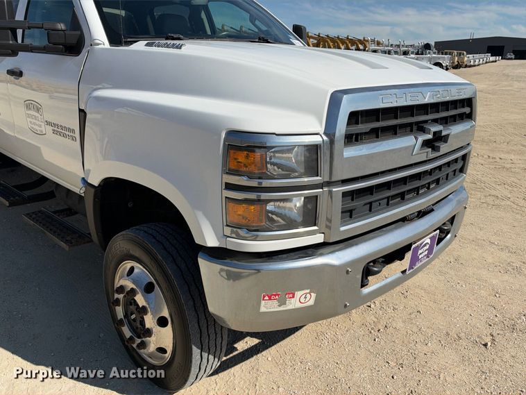 image for item FN3802 2020 Chevrolet Silverado 6500HD 4X4 mechanics truck