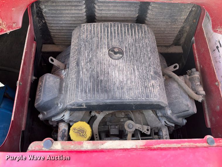 image for item FN3802 2020 Chevrolet Silverado 6500HD 4X4 mechanics truck