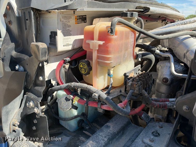 image for item FN3802 2020 Chevrolet Silverado 6500HD 4X4 mechanics truck