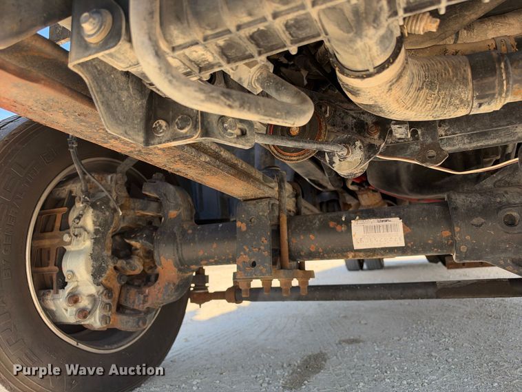 image for item FN3802 2020 Chevrolet Silverado 6500HD 4X4 mechanics truck