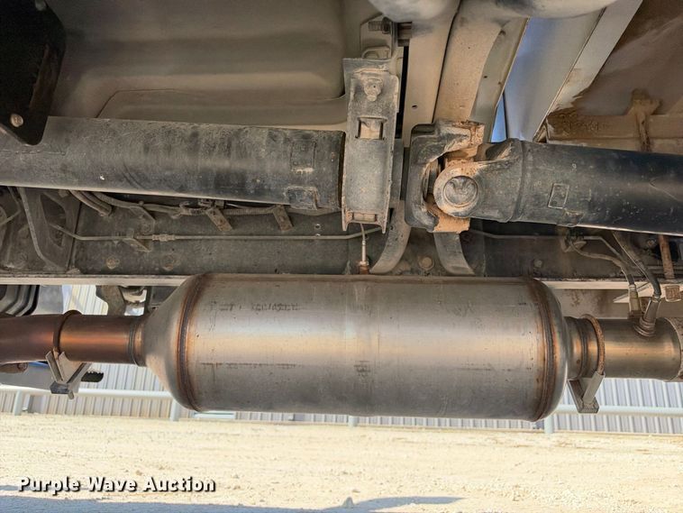 image for item FN3802 2020 Chevrolet Silverado 6500HD 4X4 mechanics truck