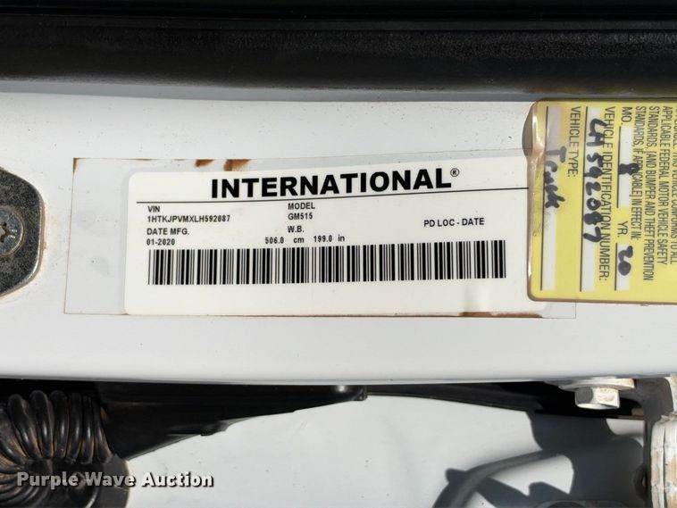 image for item FN3802 2020 Chevrolet Silverado 6500HD 4X4 mechanics truck