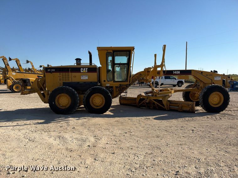 image for item FN3803 2005 Caterpillar 140H motor grader