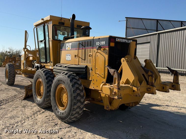 image for item FN3803 2005 Caterpillar 140H motor grader