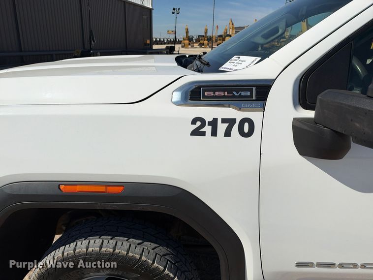 image for item FN3804 2021 GMC Sierra 3500 HD 4X4 Crew Cab flatbed pickup truck