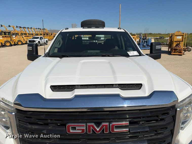 image for item FN3804 2021 GMC Sierra 3500 HD 4X4 Crew Cab flatbed pickup truck