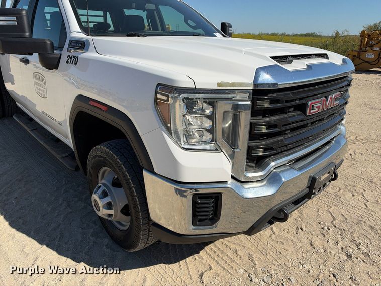 image for item FN3804 2021 GMC Sierra 3500 HD 4X4 Crew Cab flatbed pickup truck