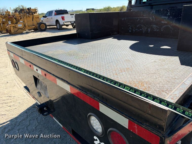 image for item FN3804 2021 GMC Sierra 3500 HD 4X4 Crew Cab flatbed pickup truck