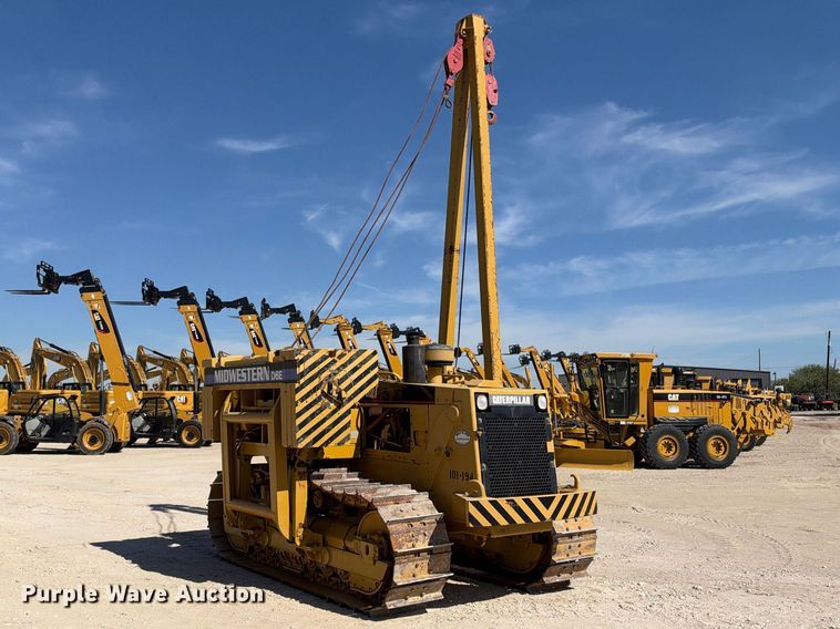 image for item FN3806 1993 Caterpillar D6E with M562 pipelayer