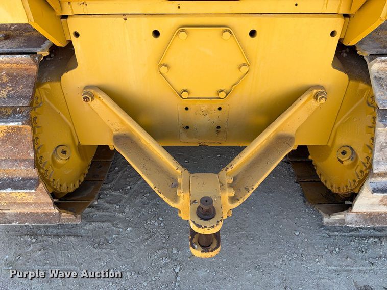image for item FN3806 1993 Caterpillar D6E with M562 pipelayer