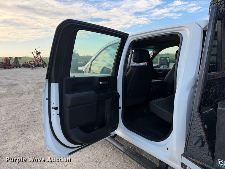 image for item FN3807 2021 GMC Sierra 3500 4X4 Crew Cab flatbed pickup truck