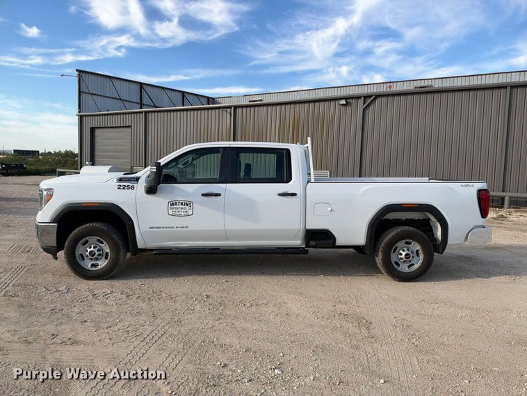 image for item FN3808 2022 GMC Sierra 2500 4X4 Crew Cab pickup truck