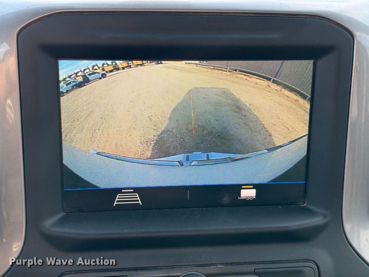 image for item FN3808 2022 GMC Sierra 2500 4X4 Crew Cab pickup truck