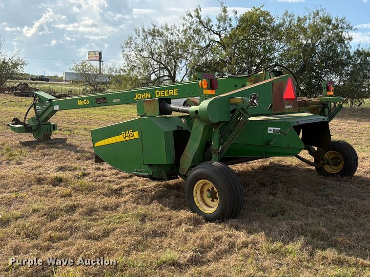 image for item FN3809 2002 John Deere 946 swather / windrower