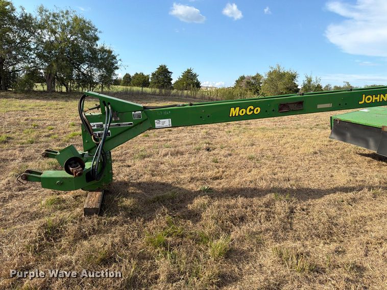 image for item FN3809 2002 John Deere 946 swather / windrower