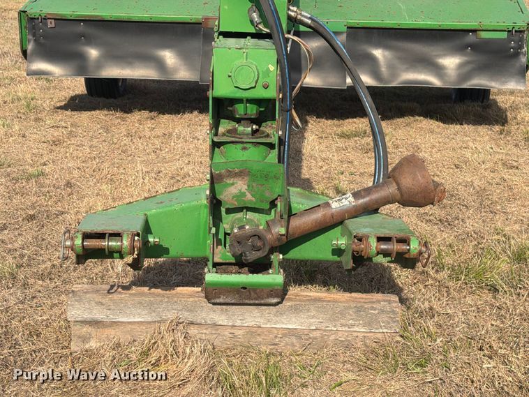 image for item FN3809 2002 John Deere 946 swather / windrower