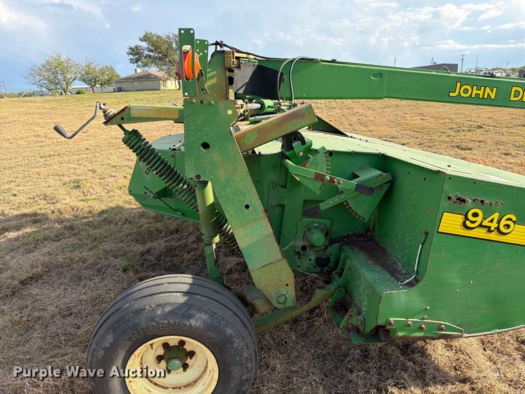 image for item FN3809 2002 John Deere 946 swather / windrower