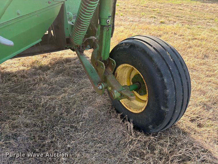 image for item FN3809 2002 John Deere 946 swather / windrower