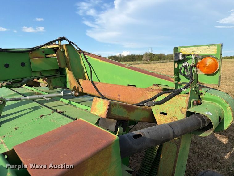 image for item FN3809 2002 John Deere 946 swather / windrower
