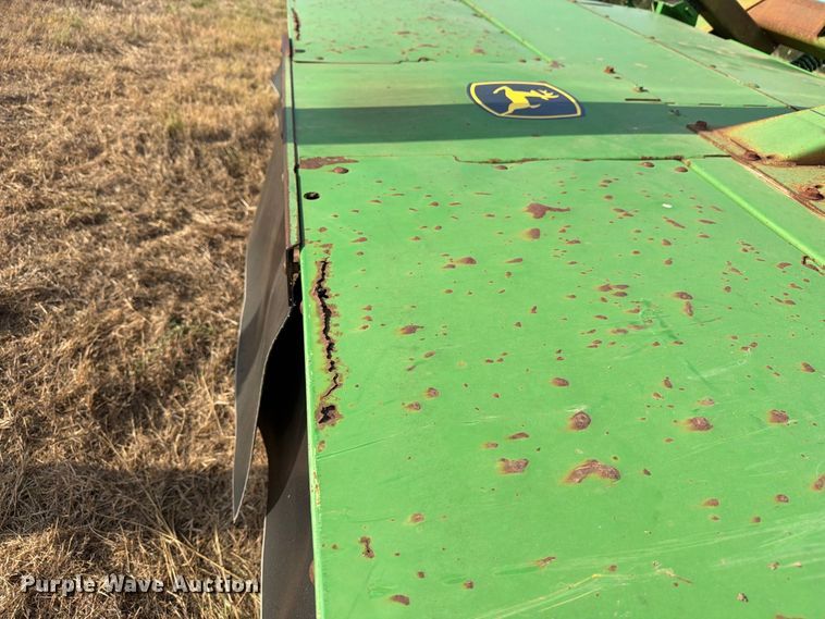 image for item FN3809 2002 John Deere 946 swather / windrower