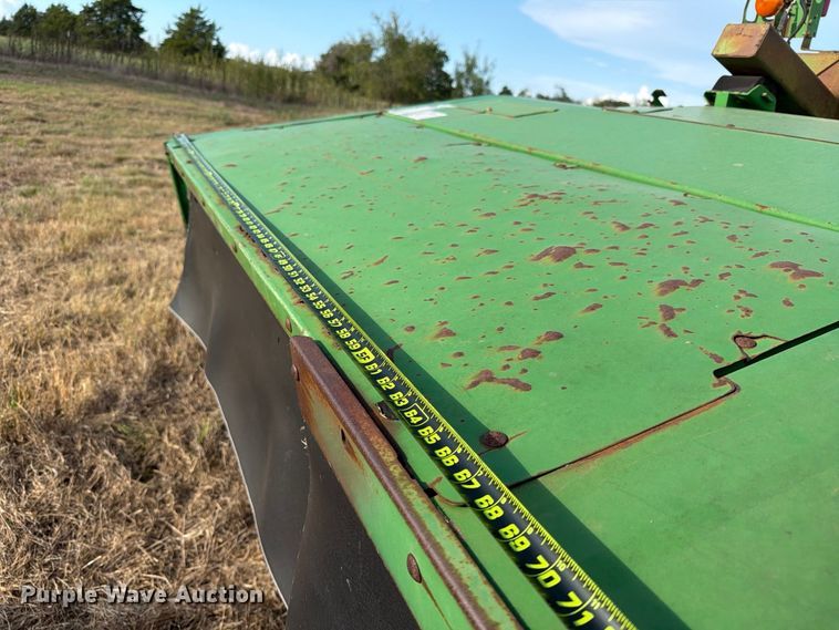 image for item FN3809 2002 John Deere 946 swather / windrower