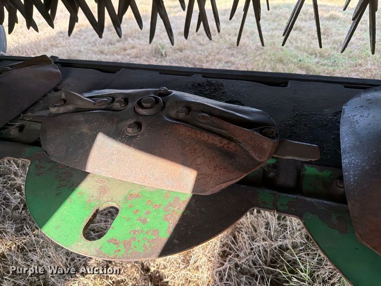 image for item FN3809 2002 John Deere 946 swather / windrower