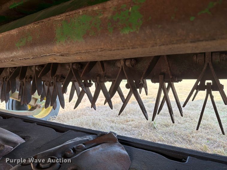 image for item FN3809 2002 John Deere 946 swather / windrower