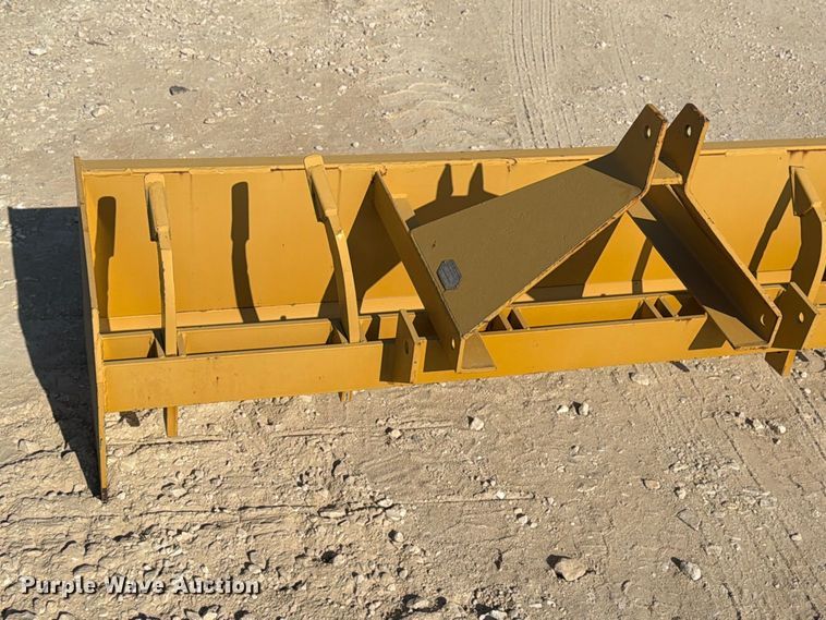image for item FN3810 Bush Hog BX-720 box blade