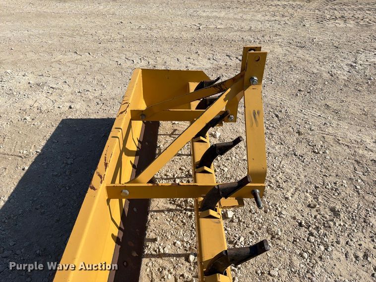image for item FN3811 Tarter box blade