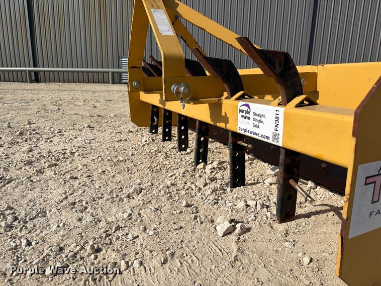 image for item FN3811 Tarter box blade