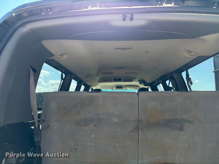 image for item FN3813 2011 Chevrolet Express 3500 van