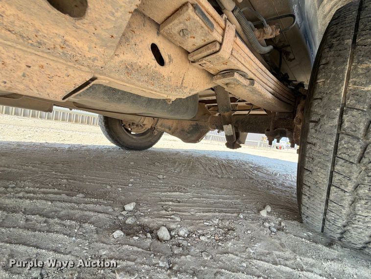 image for item FN3813 2011 Chevrolet Express 3500 van
