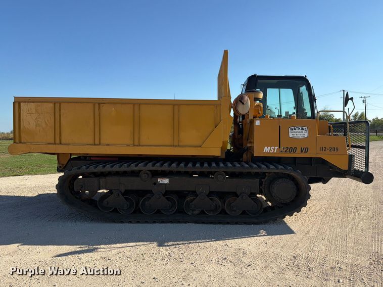image for item FN3815 2015 Morooka MST2200VD track carrier