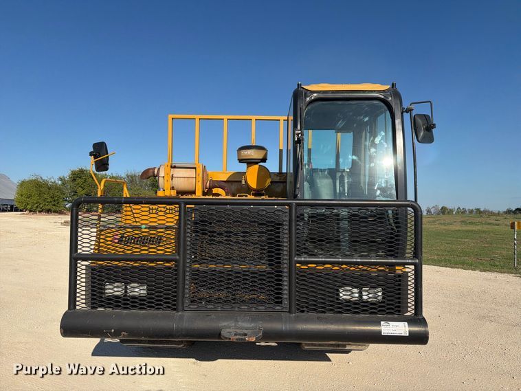 image for item FN3815 2015 Morooka MST2200VD track carrier