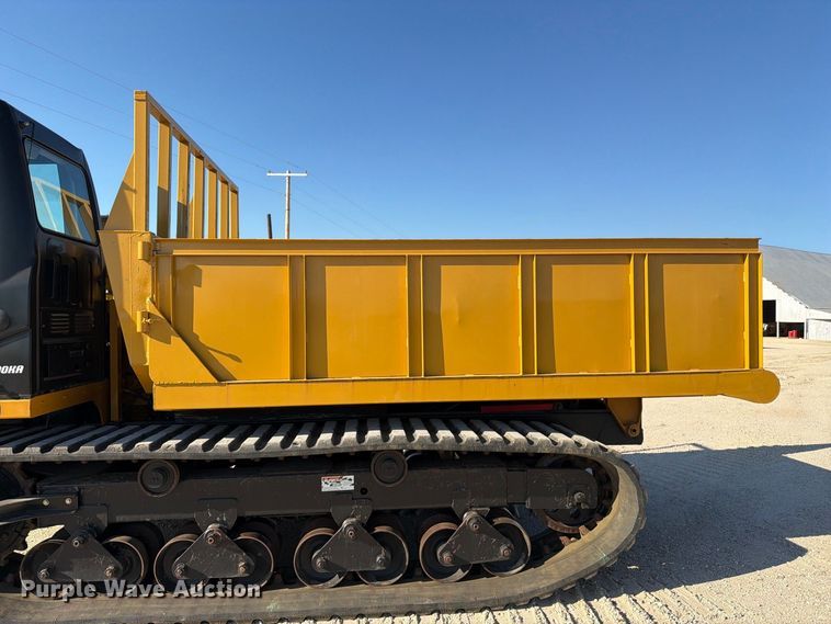 image for item FN3815 2015 Morooka MST2200VD track carrier