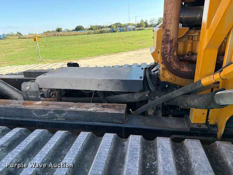 image for item FN3815 2015 Morooka MST2200VD track carrier