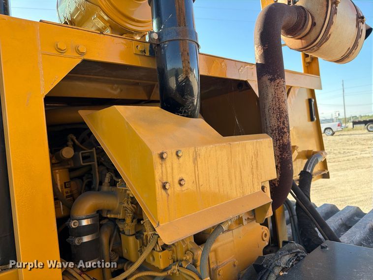 image for item FN3815 2015 Morooka MST2200VD track carrier