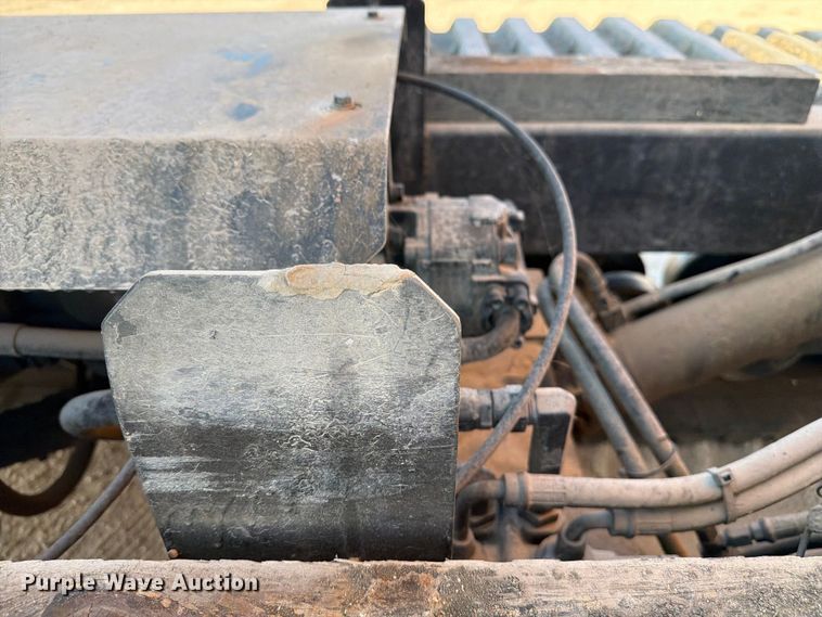 image for item FN3815 2015 Morooka MST2200VD track carrier
