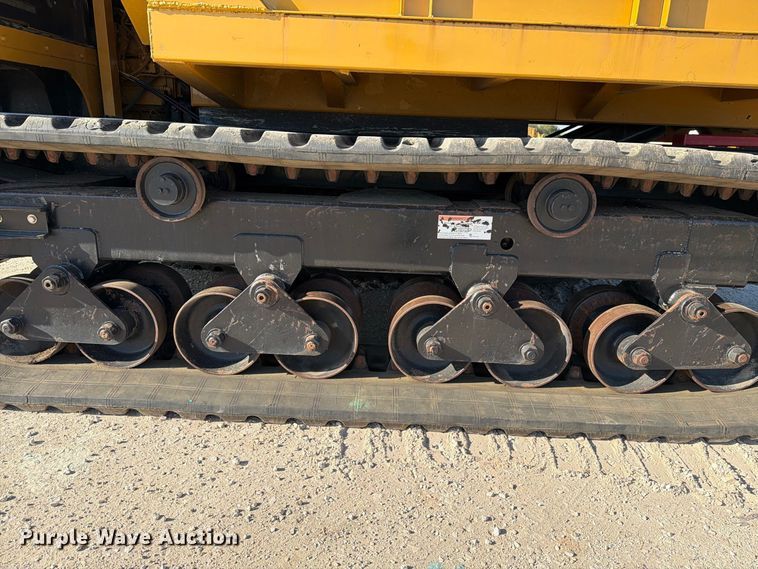 image for item FN3815 2015 Morooka MST2200VD track carrier
