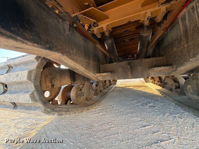 image for item FN3816 2012 Morooka MST2200VD track carrier