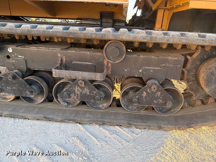 image for item FN3816 2012 Morooka MST2200VD track carrier