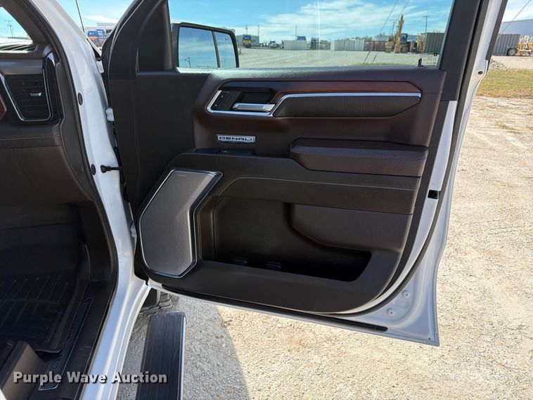 image for item FN3819 2024 GMC Sierra Denali 1500 4X4 Crew Cab pickup truck