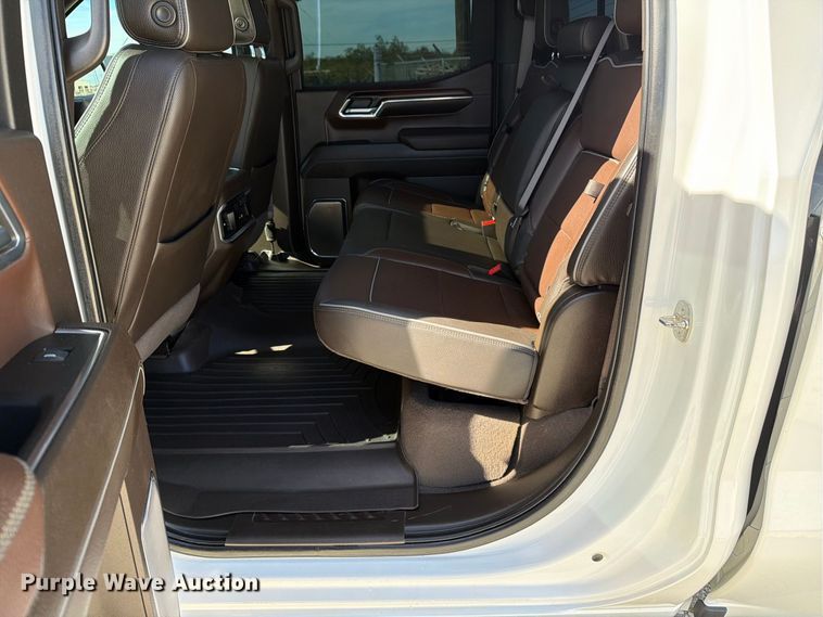 image for item FN3819 2024 GMC Sierra Denali 1500 4X4 Crew Cab pickup truck